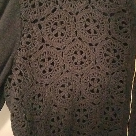 Sweater - Picture 3 of 3